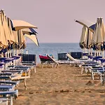 Flat With Terrace In 50m From The Sea Bibione