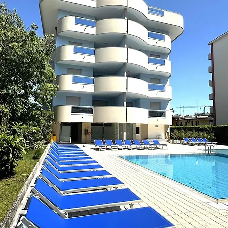 Flat With Terrace In 50m From The Sea Appartement *