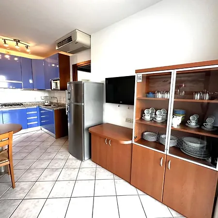 Apartman Flat With Terrace In 50m From The Sea