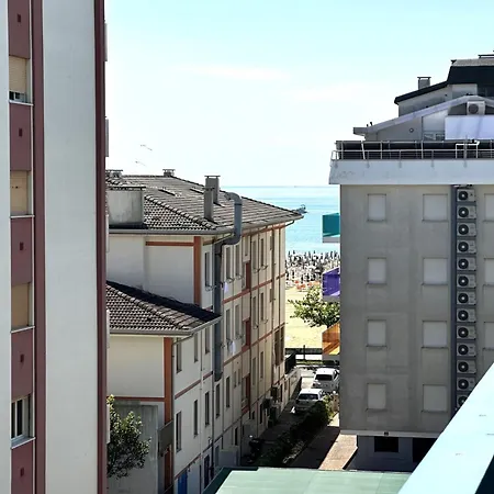 Flat With Terrace In 50m From The Sea Apartman Bibione